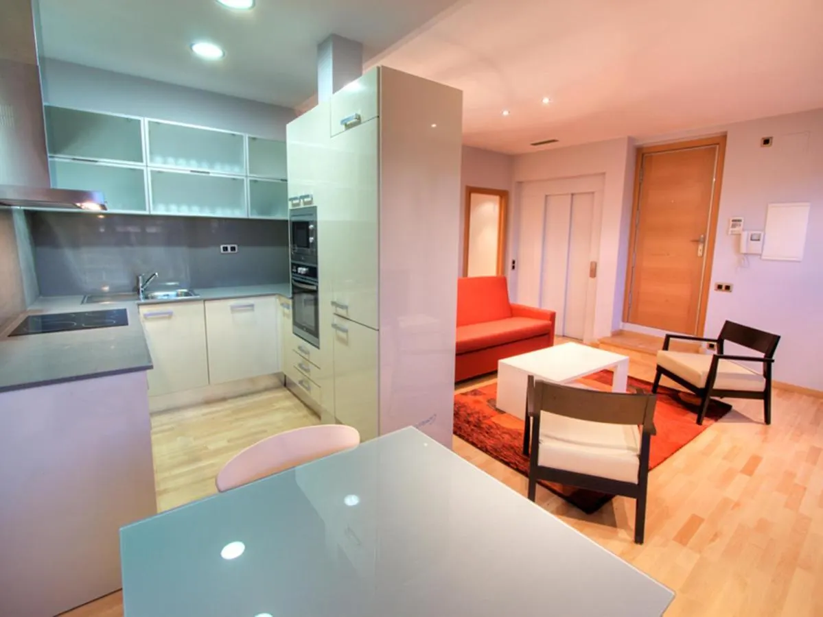 Tamarit Apartments Barselona